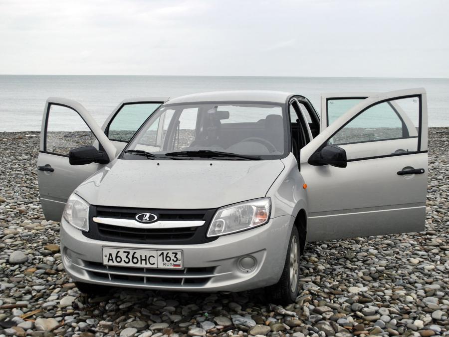  Lada Granta (2190) 2011 года  (фото 11 из 33)